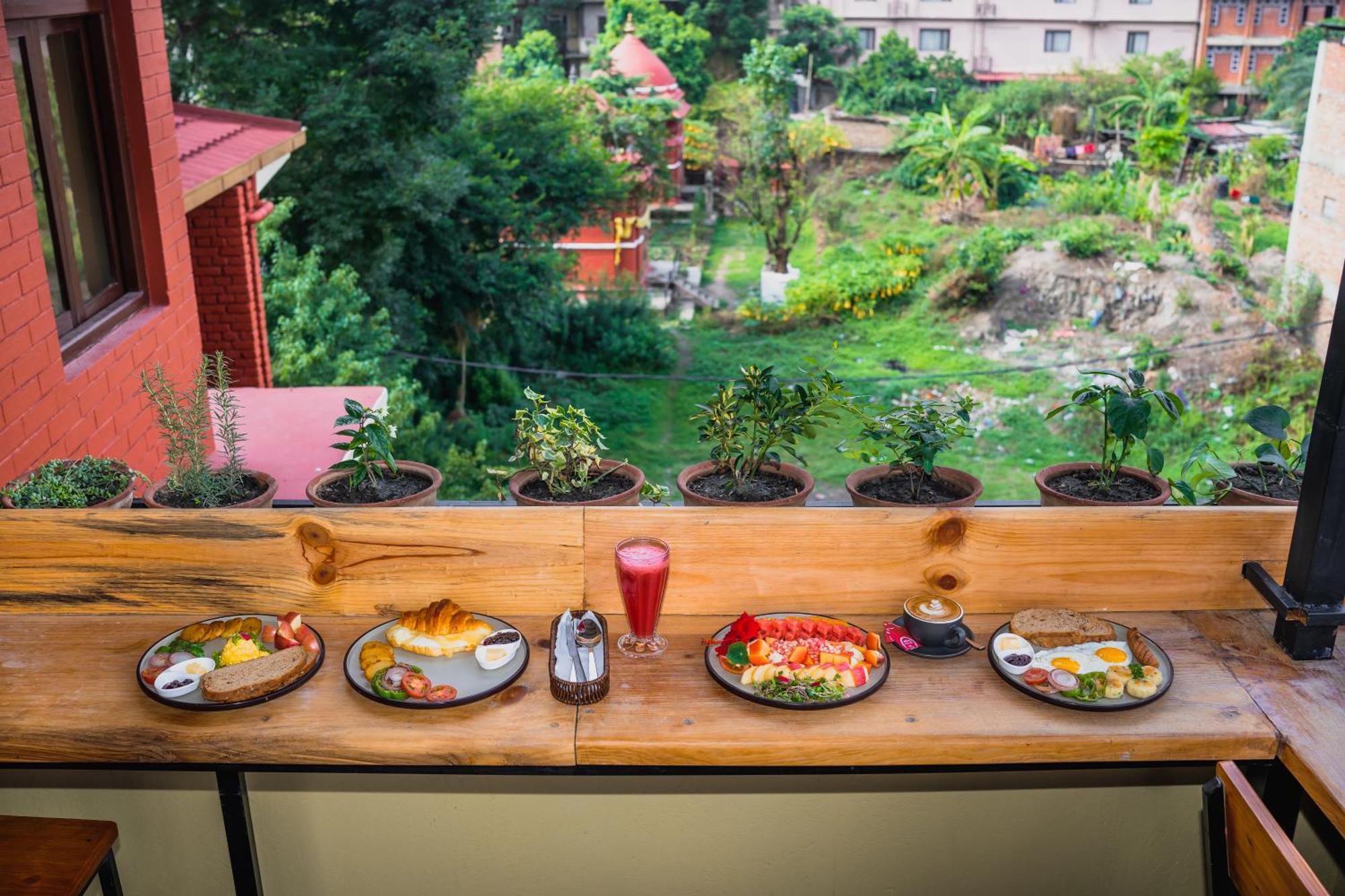 Nepali Heritage Hotel Katmandu Dış mekan fotoğraf
