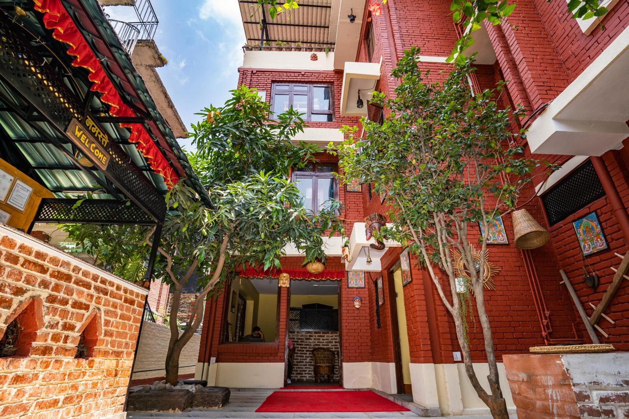 Nepali Heritage Hotel Katmandu Dış mekan fotoğraf