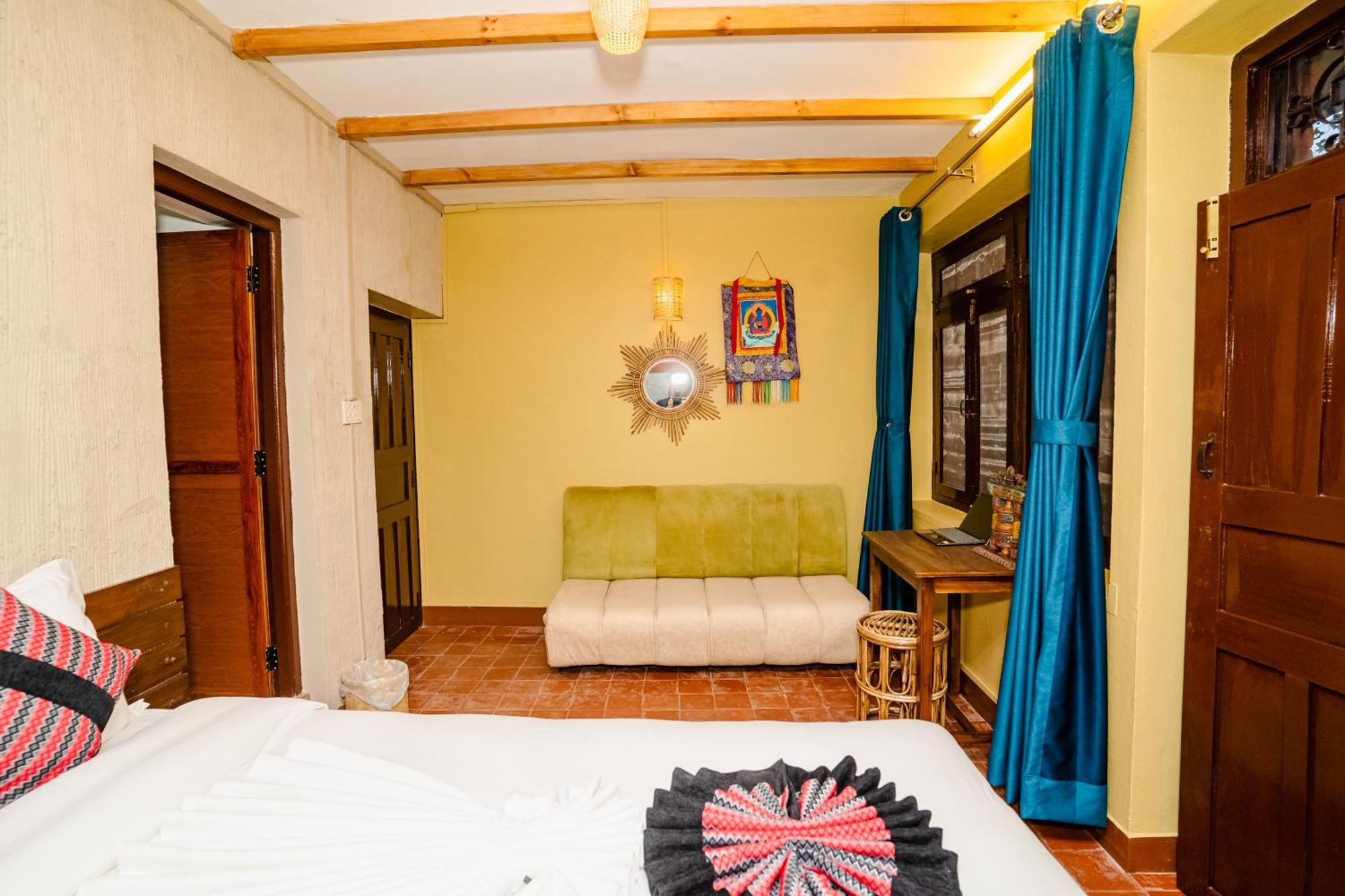 Nepali Heritage Hotel Katmandu Dış mekan fotoğraf