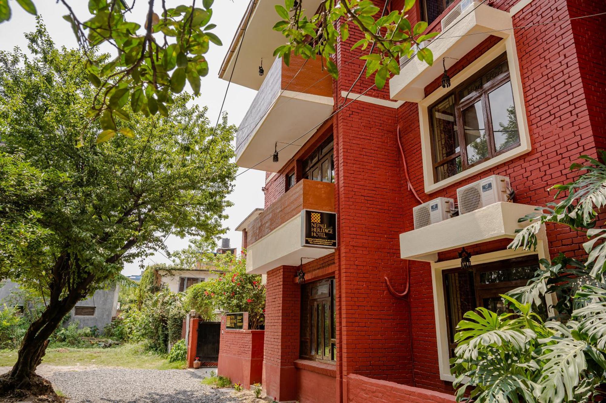 Nepali Heritage Hotel Katmandu Dış mekan fotoğraf