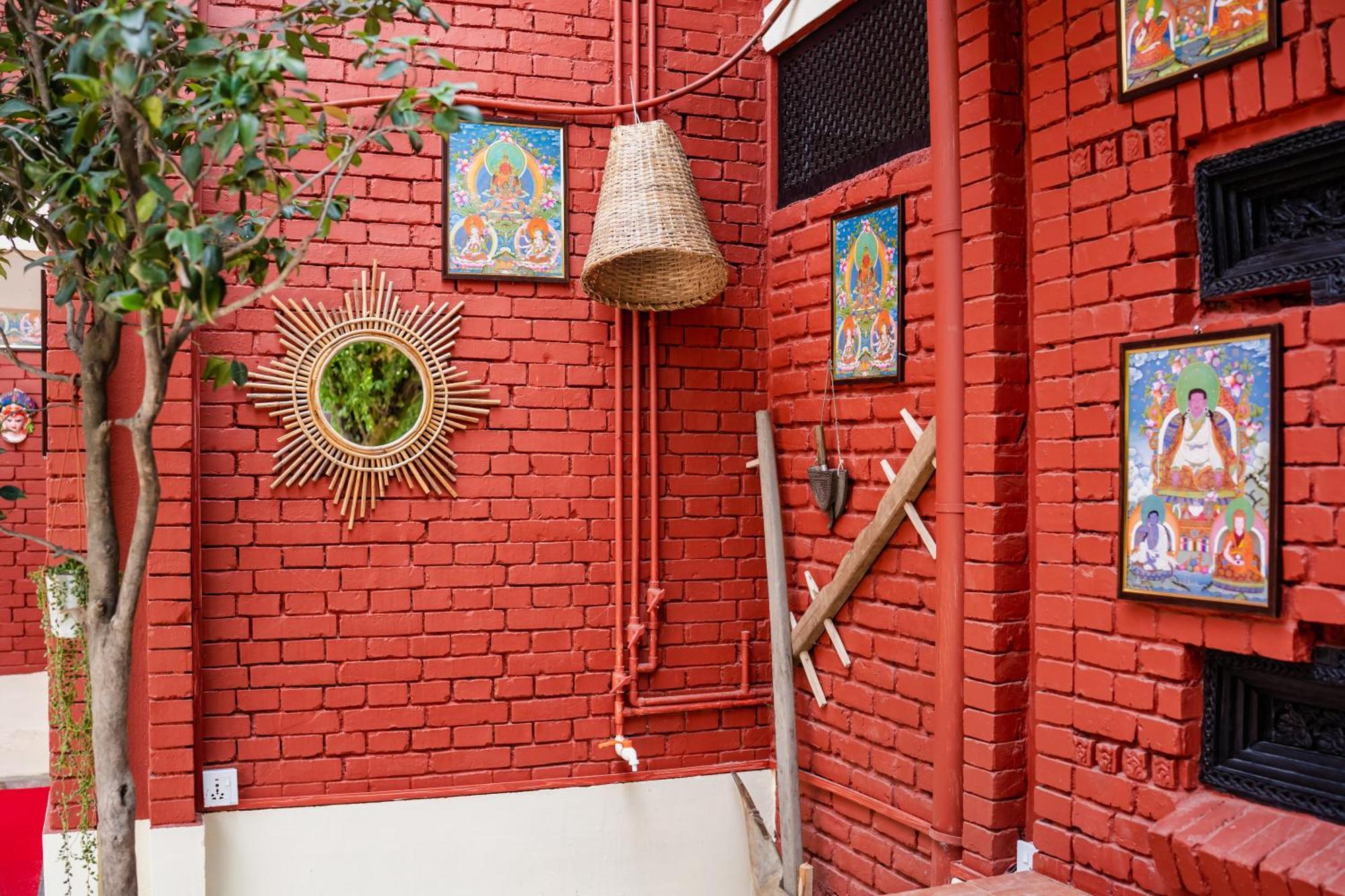 Nepali Heritage Hotel Katmandu Dış mekan fotoğraf